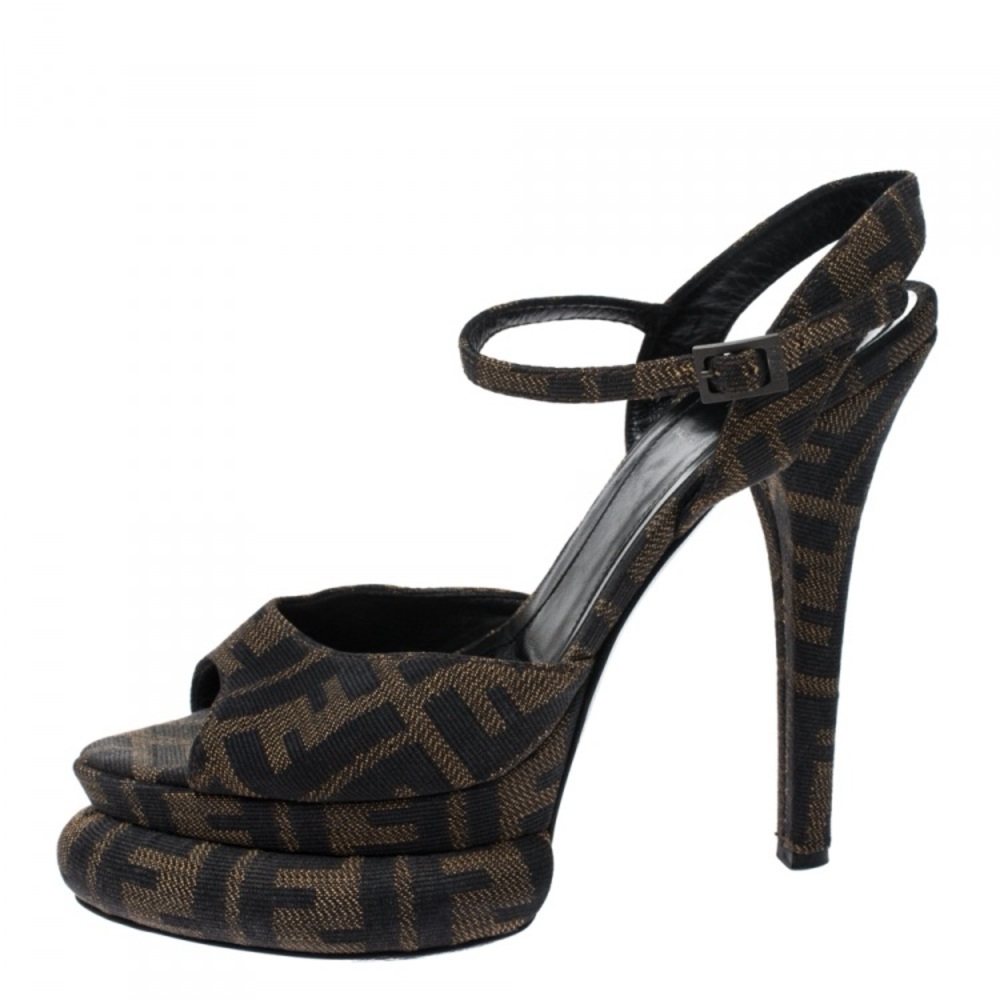 AUTHENTIC & RARE Vintage Fendi Zucca Bubble Heels